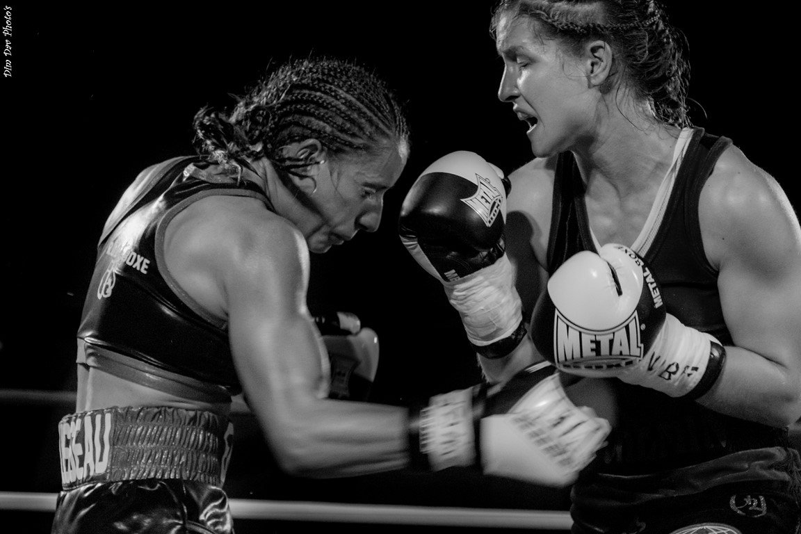 Championnat Du Monde De Boxe Féminin Poids Plume Dim Dav Photos 